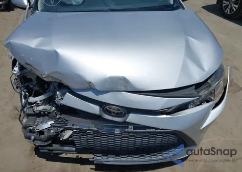 2020 Toyota Corolla Le z USA, uszkodzony, nr VIN 5YFEPRAE5LP117163